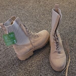 Sam Edelman Beige Lace-Up Combat Boots